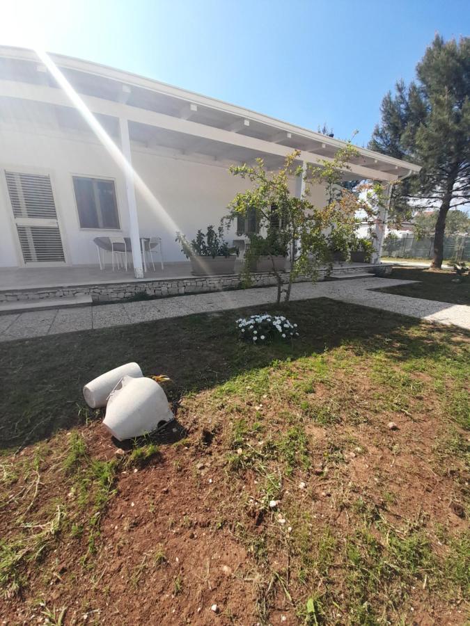 ペスキチ La Casa Al Mareヴィラ エクステリア 写真